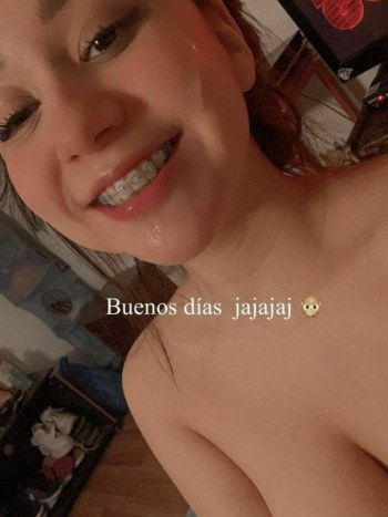 Valeria Belen Onlyfans Pack Exclusivo con Semen en la Cara y su Panocha · Foto 2