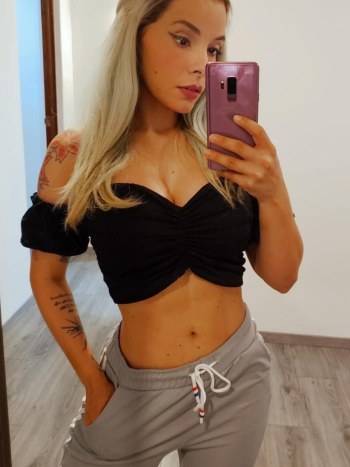 Sarita Souza Pack OnlyFans Fotos Sexy · Foto 2