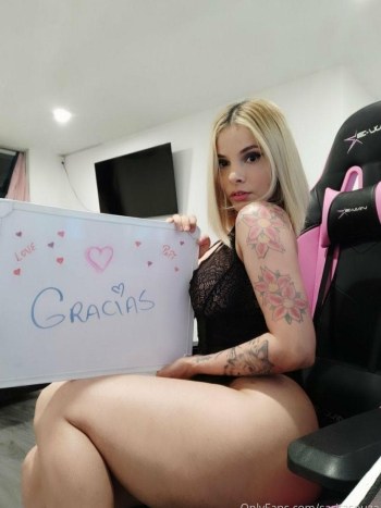 Sarita Souza OnlyFans Fotos desnuda en el baño · Foto 4