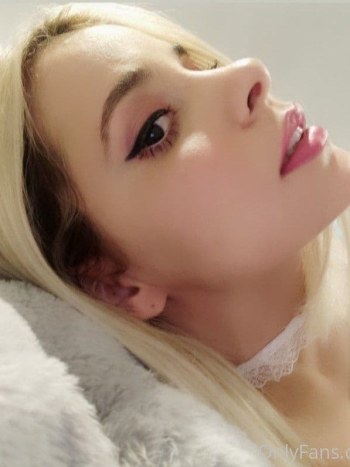 Sarita Souza Pack Fotos de Conejita en Halloween Onlyfans · Foto 9