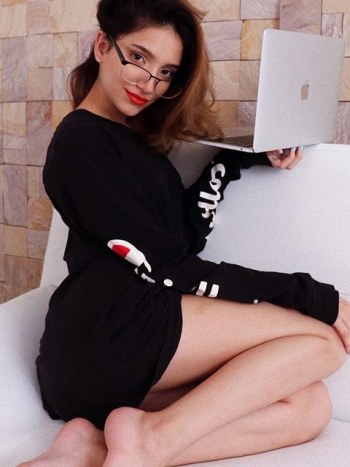 Mariam Obregón Onlyfans Pack Fotos Desnuda Parte #3 · Foto 3