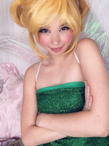 Belle Delphine Photos Pack OnlyFans Fairy · Foto 14