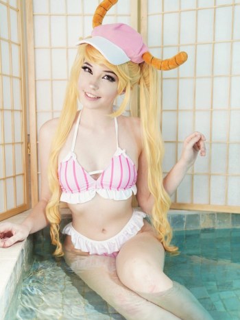 Fotos en la Piscina - Belle Delphine · Foto 8