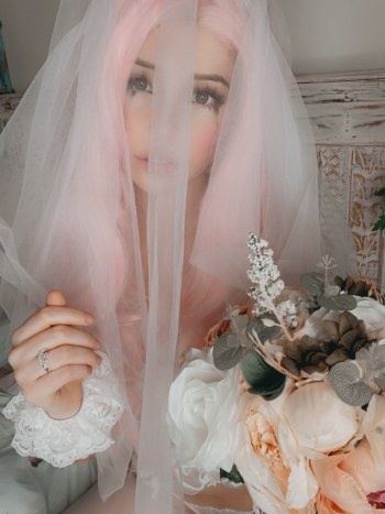 Belle Delphine Onlyfans Wedding Breakup · Foto 21
