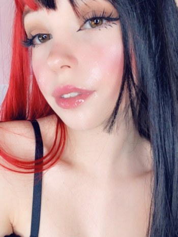 Belle Delphine Devil pack photos in Onlyfans Exclusive · Foto 21