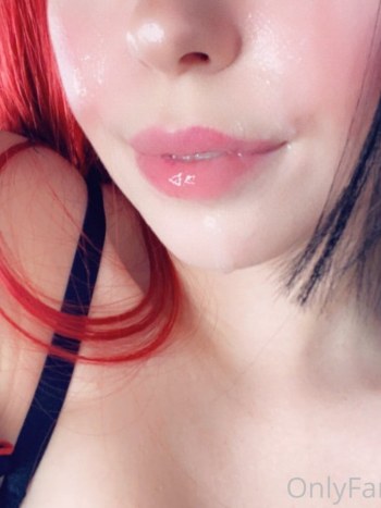 Belle Delphine Devil pack photos in Onlyfans Exclusive · Foto 56