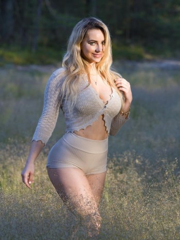 Neringa Kriziute Onlyfans Pack Photos Hot Part #1 · Foto 34