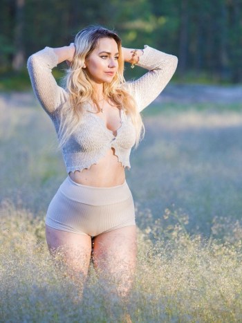 Neringa Kriziute Onlyfans Pack Photos Hot Part #1 · Foto 36