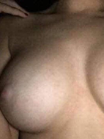 Gaby Gardez Pack Fotos Desnuda Onlyfans · Foto 1