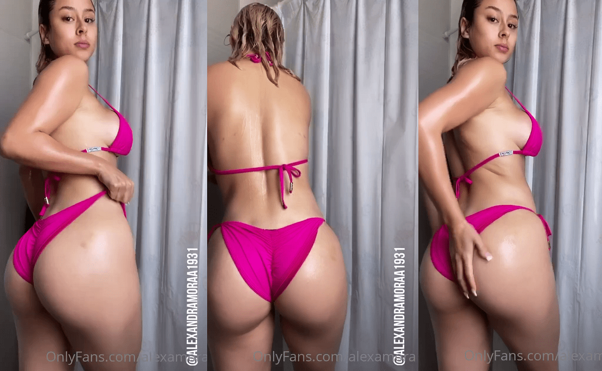 Portada de Alexandra Mora video en bikini rojo cachonda #4 OnlyFans